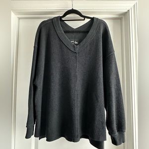AERIE V NECK SWEATER
